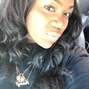 Meet your Posher, Shay